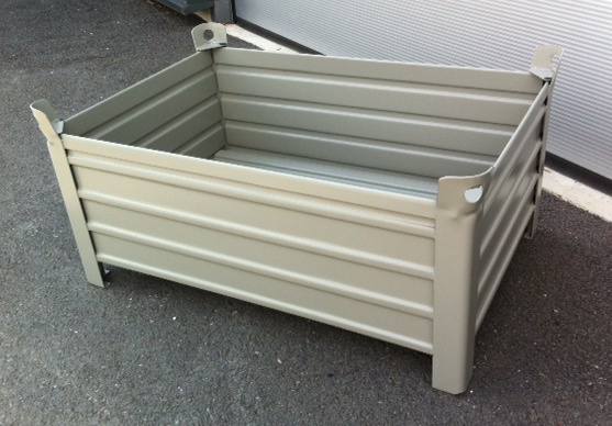 CAISSE METALLIQUE TÖLEE